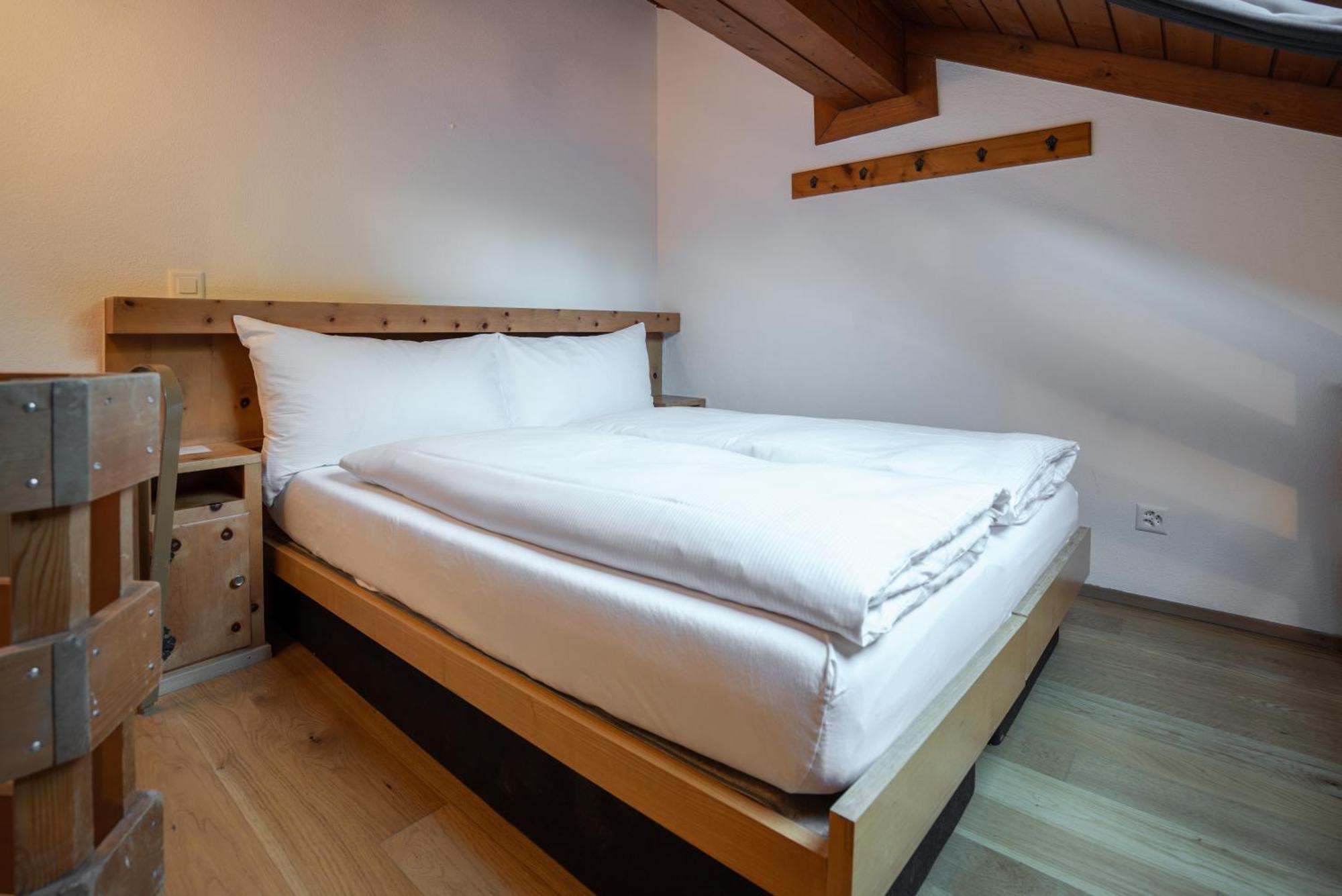 Hotel Des Alpes Флімс Екстер'єр фото