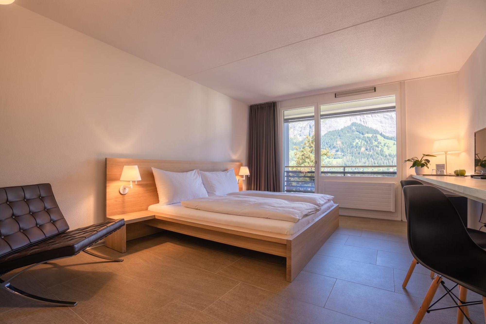 Hotel Des Alpes Флімс Екстер'єр фото