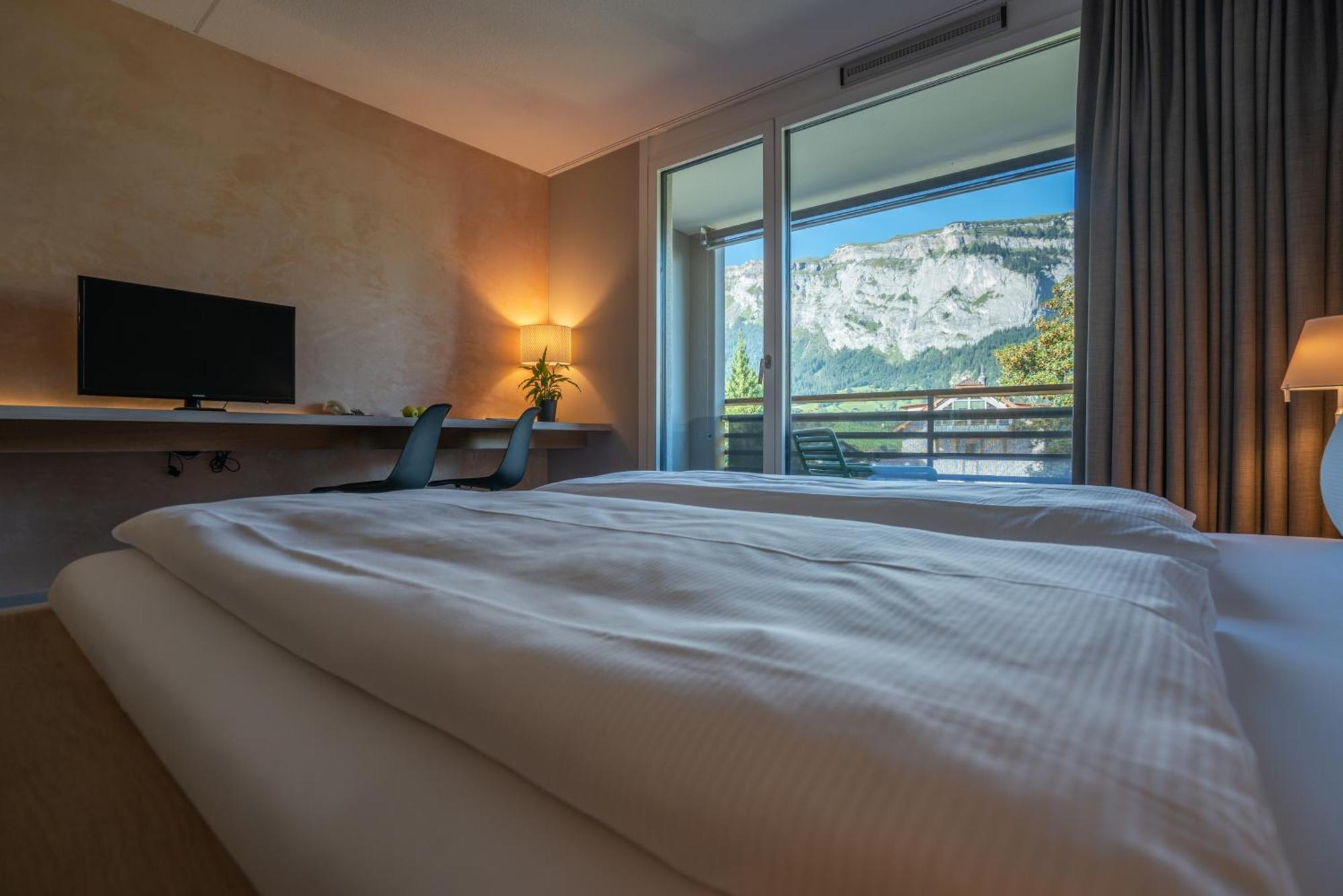 Hotel Des Alpes Флімс Екстер'єр фото
