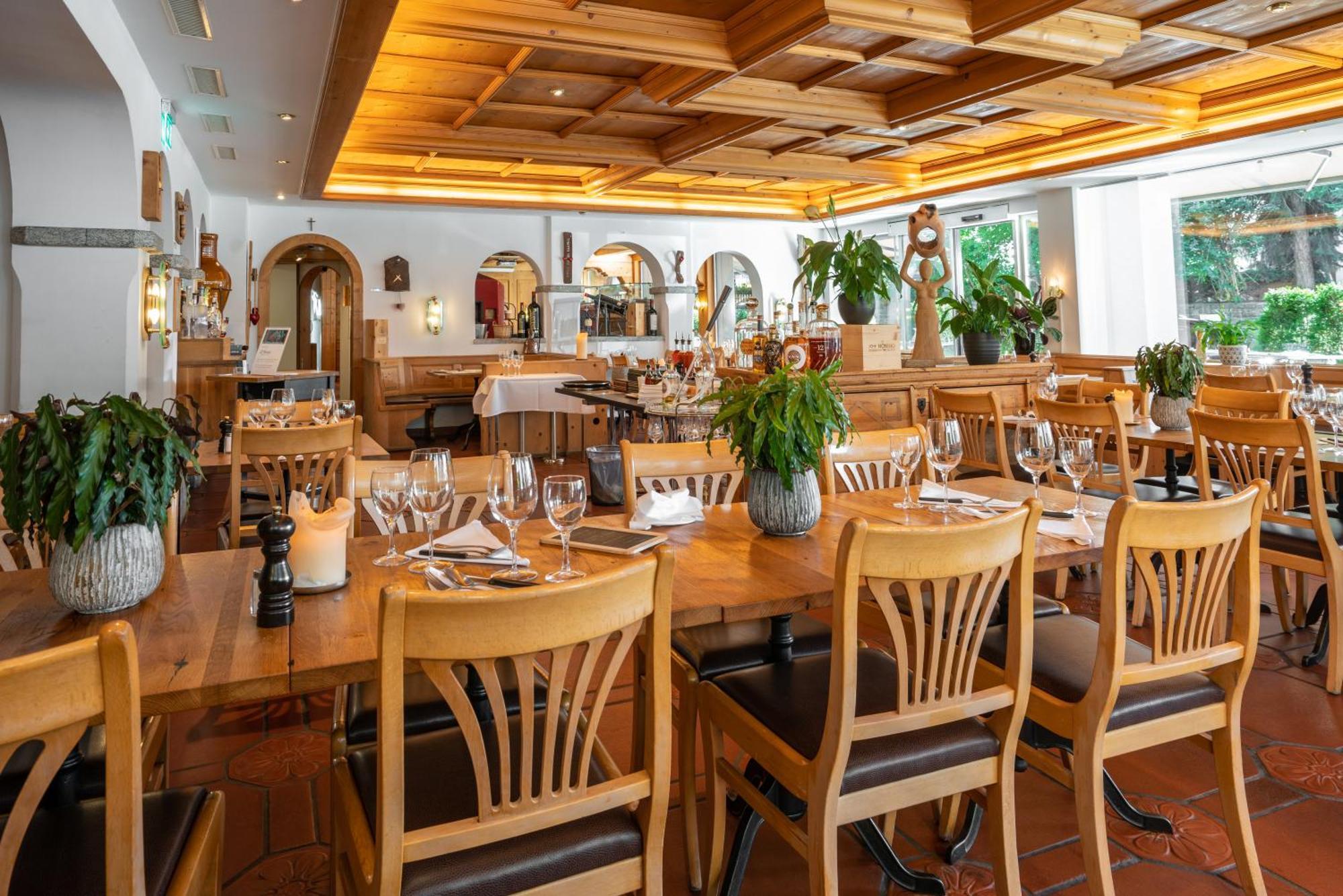 Hotel Des Alpes Флімс Екстер'єр фото